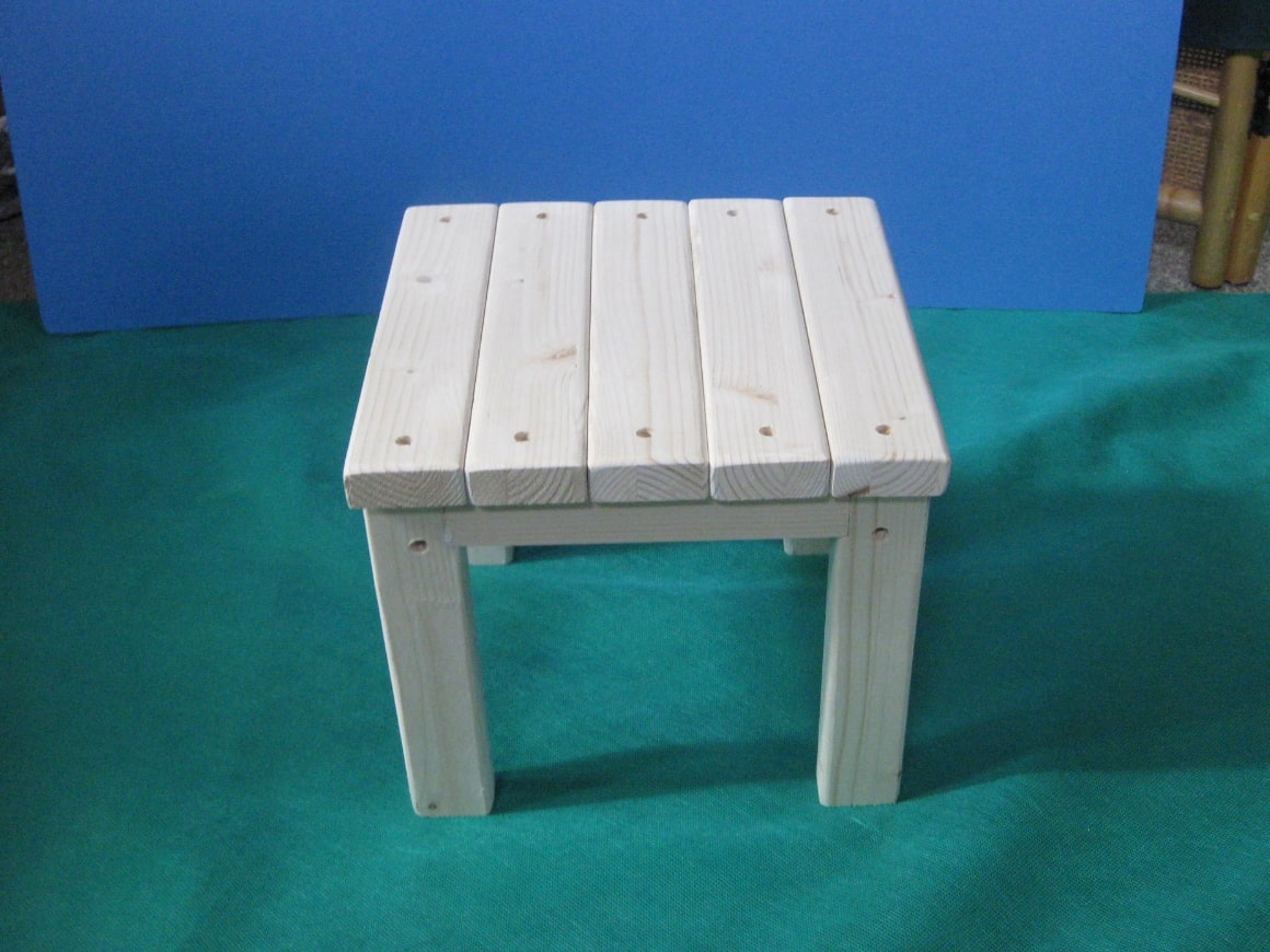 多目的スツール完成写真2